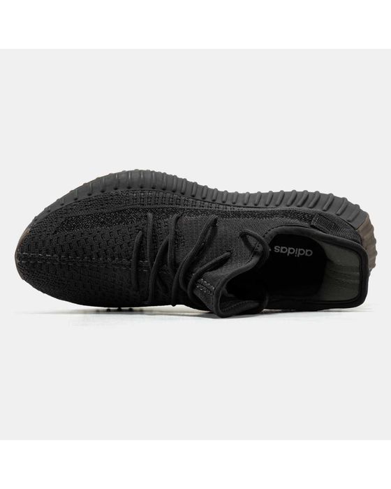 Adidas Yeezy Boost 350 V2 чорні чоловічі кросівки | 37–40 розмір