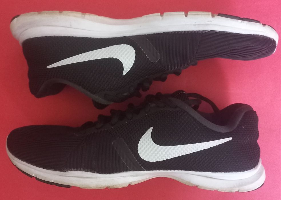 Кросівки  Nike,  розмір 40