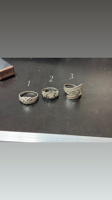 Продам жіночи каблучкі