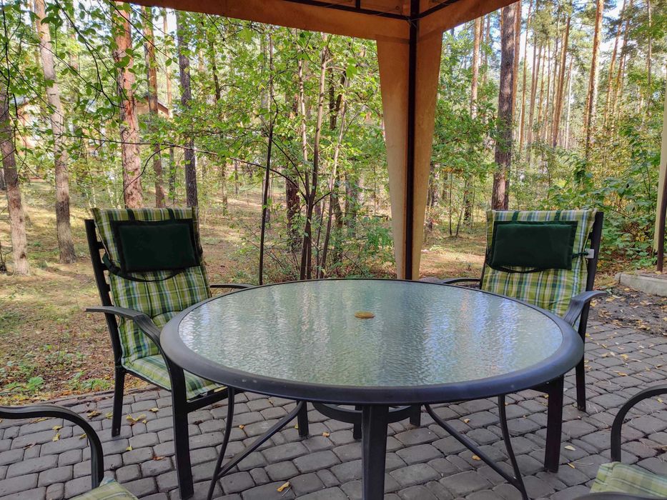 Оренда котеджу під Києвом у с. Мощун