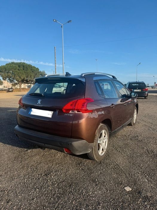 Peugeot 2008 — fotografia 6