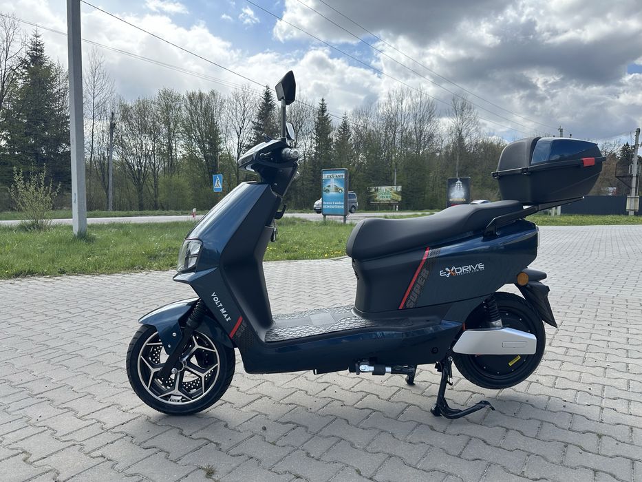 Maxxter LUMINA скутер