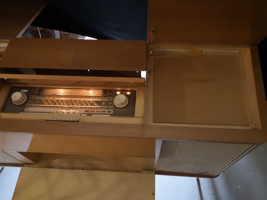 Radiola z lat 60-tych GRUNDING Konzertschrank w super stanie