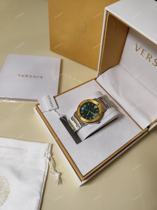 Годинник Versace VEVH00720 Часы Версаче