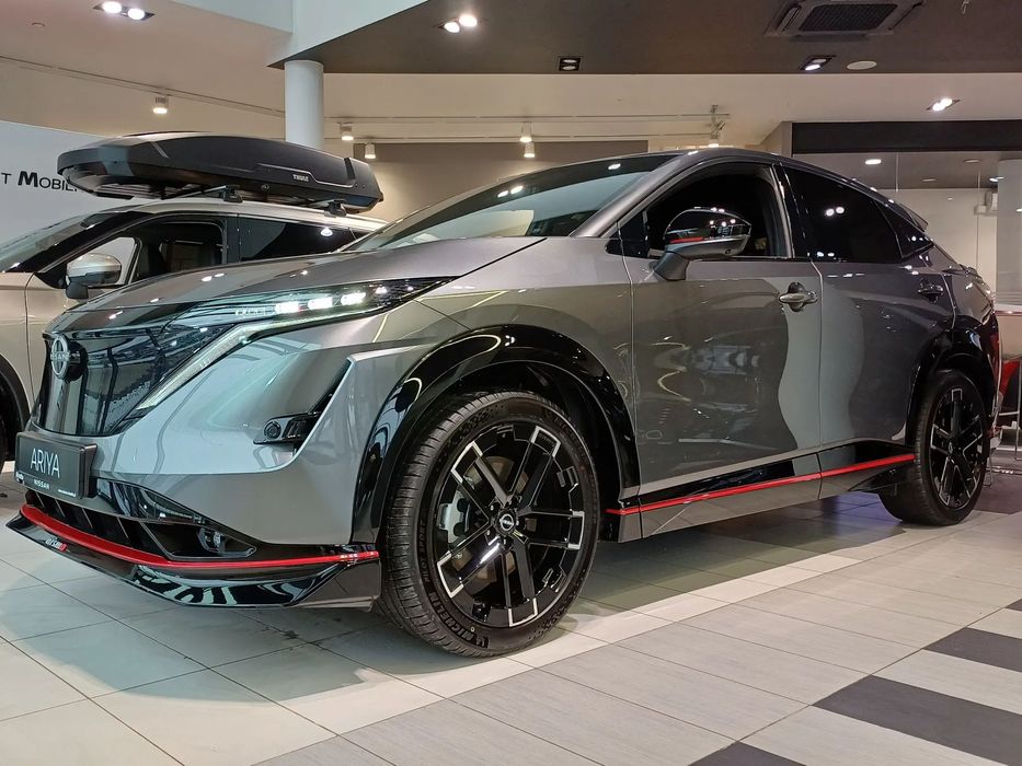 Nissan Ariya 87 kWh e4orce 435KM "NISMO"