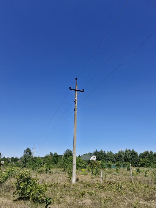 Земельна ділянка з прямим виходом на  водоймище та ліс