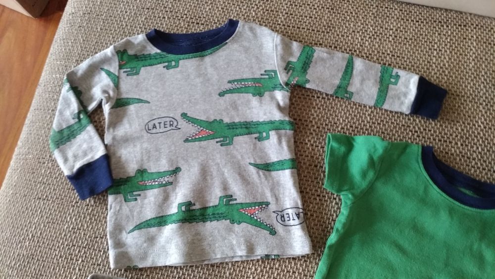 Piżamy Carter's 2-pak aligator rozm. 74-80 (12 m.)