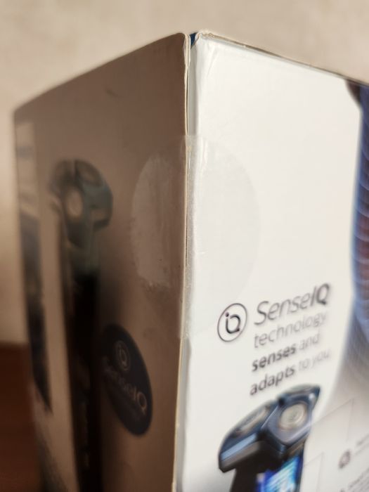 Электробритва PHILIPS Norelco Shaver 7600 Series 7000 S7886/84 пломба