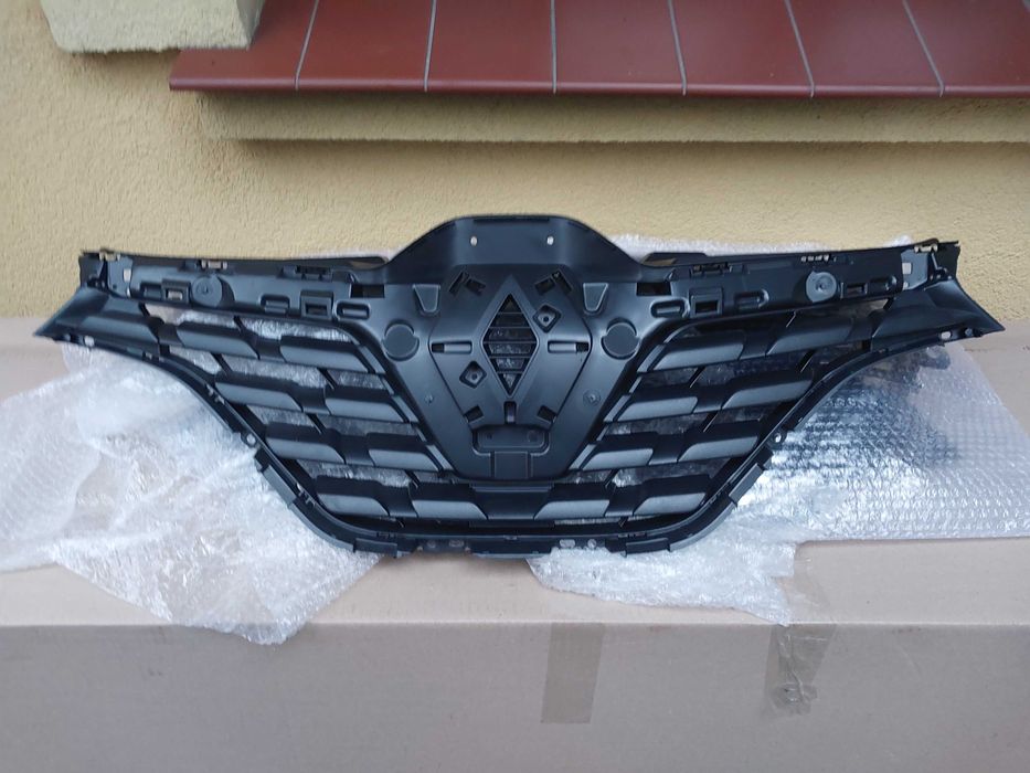 RENAULT KADJAR grill atrapa przedlift