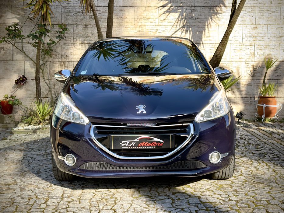 Peugeot 208 1.6 E-HDI 120cv XY