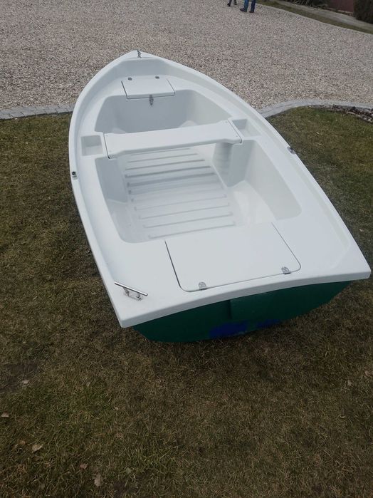 Łódź wędkarska stan bdb 2,85 cm,1,35