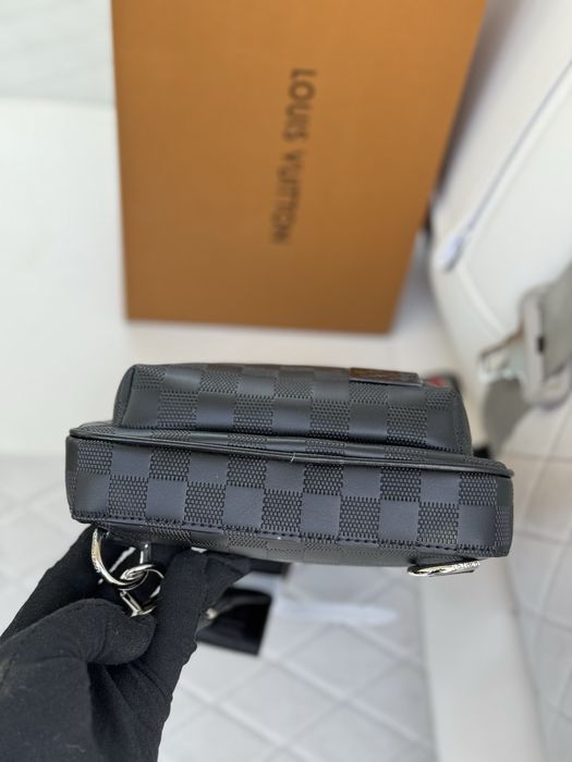 Чоловіча мужская сумка бананка слінг Louis Vuitton