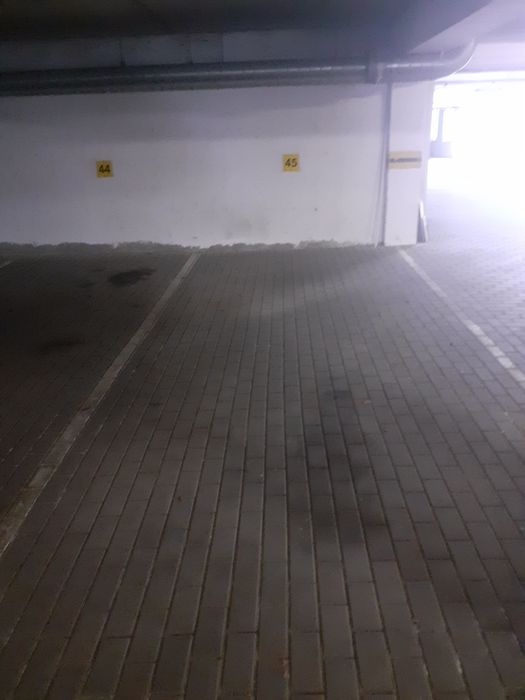 Miejsce parkingowe