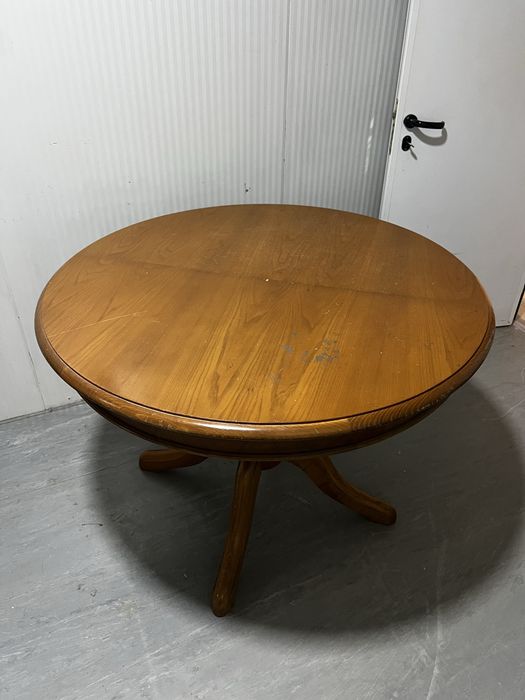 Mesa de madeira extensivel