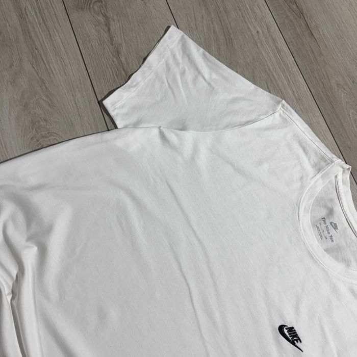 Нова Біла Класична Футболка Найк Nike The Nike Tee, розмір факт 3XL