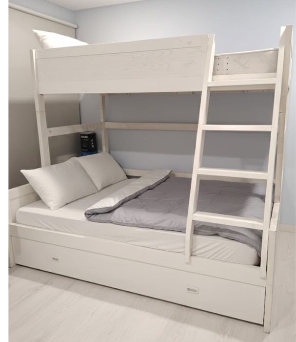 Beliche com cama de casal