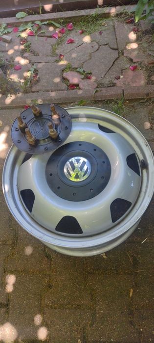 Felgi do Volkswagena Transita 7j x 17 H2 ET 557 H2 ET 55 -jak nowe55