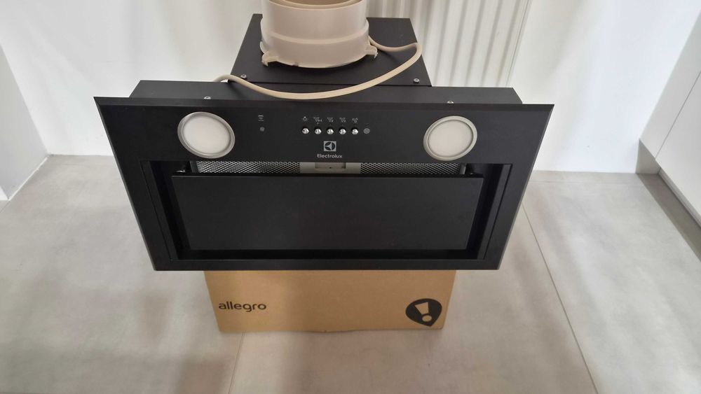 Okap ELECTROLUX LFG716R Czarny 580m3/h Hob2Hood