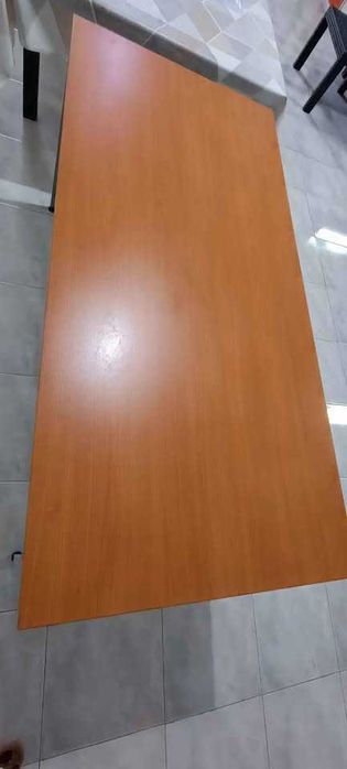 Mesa de Escritório / Trabalho