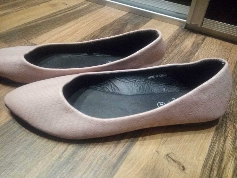buty damskie,pantofle House 37