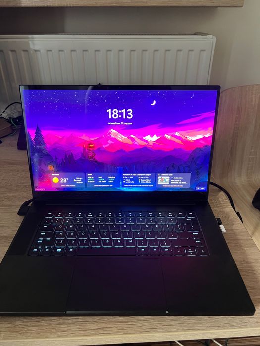 Laptop Razer Blade 4K OLED RTX 2070 max-Q 32Gb DDR-4 /2Tb ssd