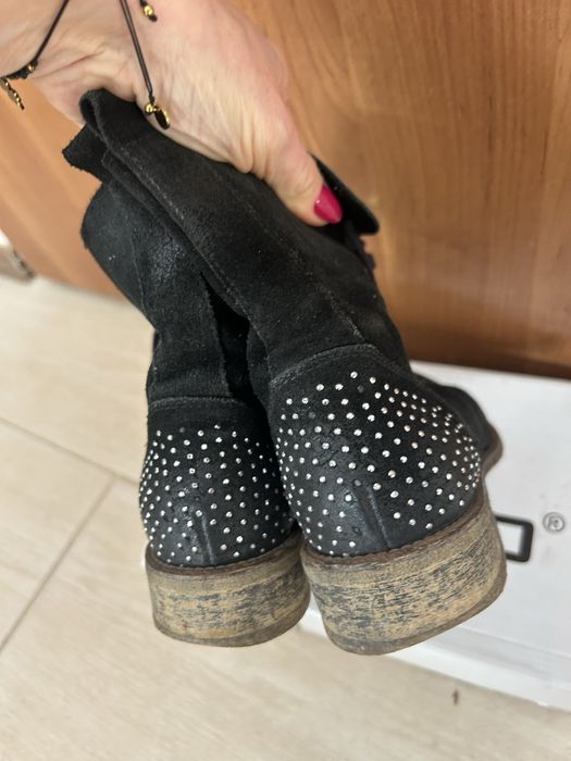 Botki czarne roz.37