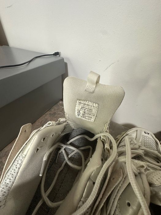 Balenciaga truck 1