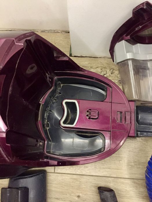 Пилосос LG  VK75204H  без труби