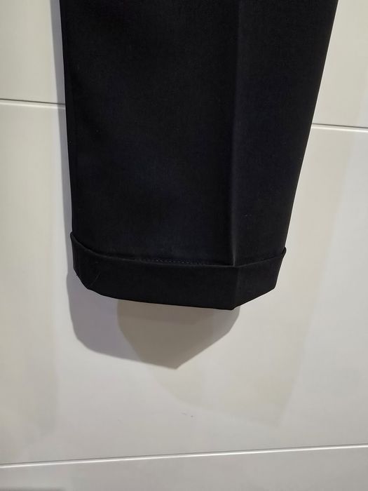 Eleganckie garniturowe spodnie w kant 44  Potis and Verso