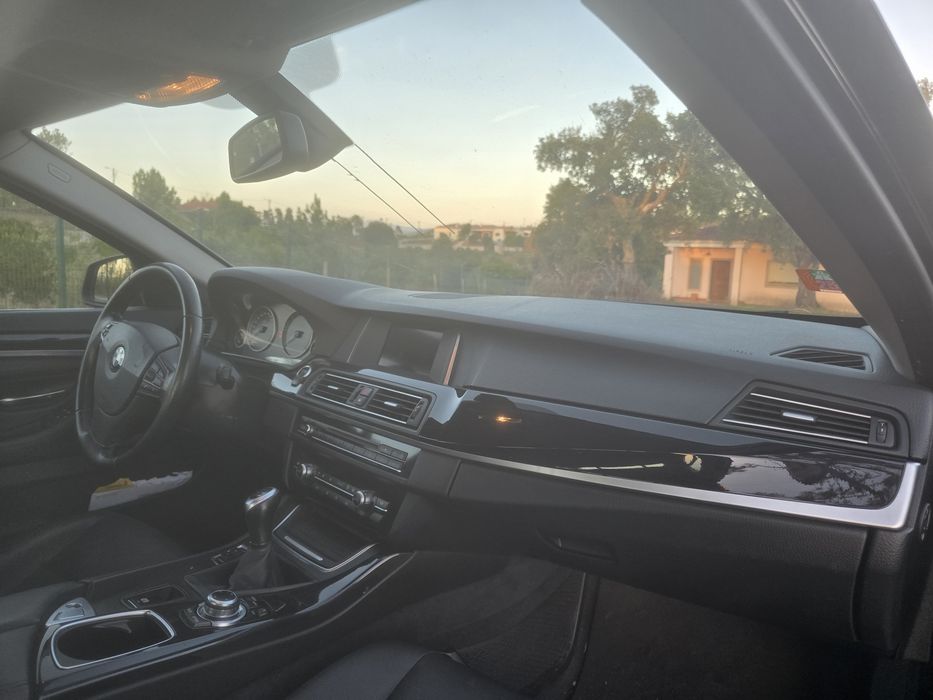BMW 518d Luxury (2016) | Conforto, Elegância e Economia