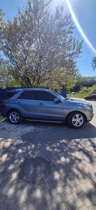 Mercedes Benz ML350