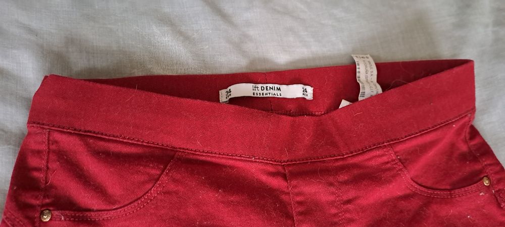 Leggins vermelhas em sarja com elastano