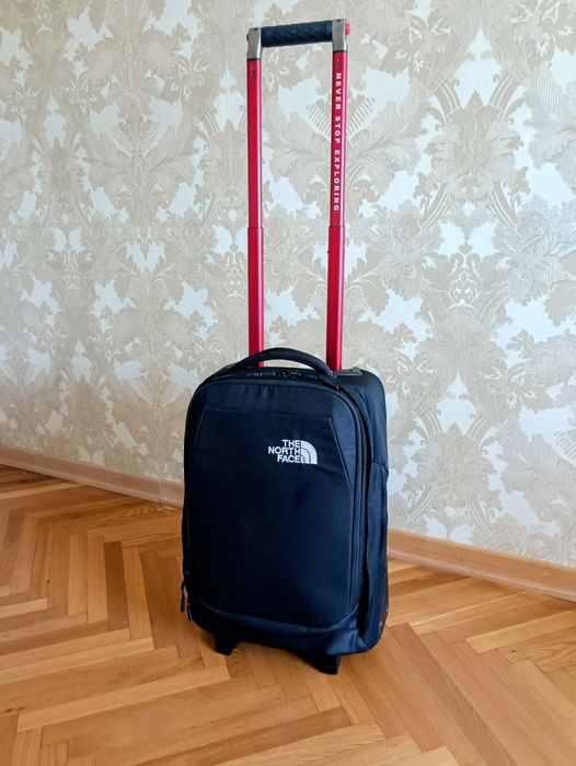 Чемодан валіза для ручної поклажі The North Face Overhead 19" (35L)
