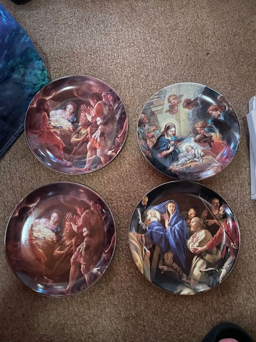 Pratos decorativos da vista alegre