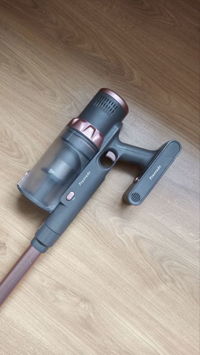 Пилосос акумуляторний Praovado