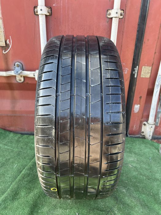 *Opona 275/40/20 Pirelli