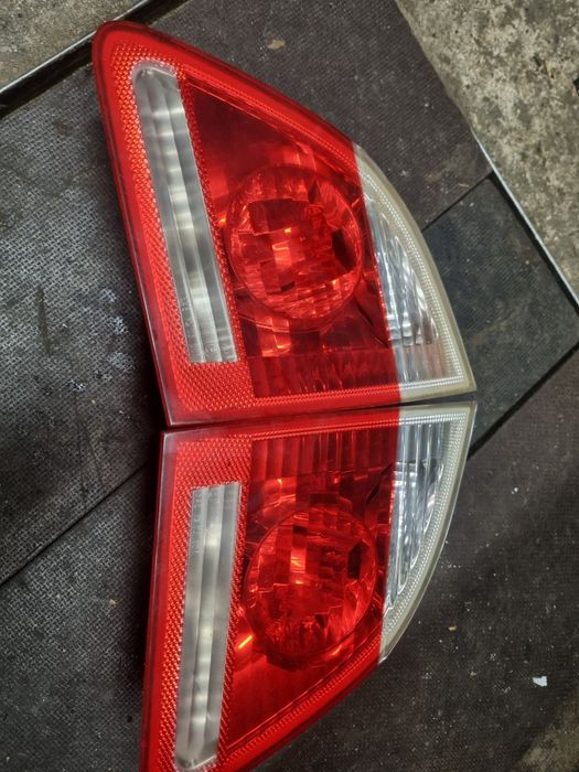 BMW E61 lampa tył lewa prawa w klapę przedlift lampy tylne