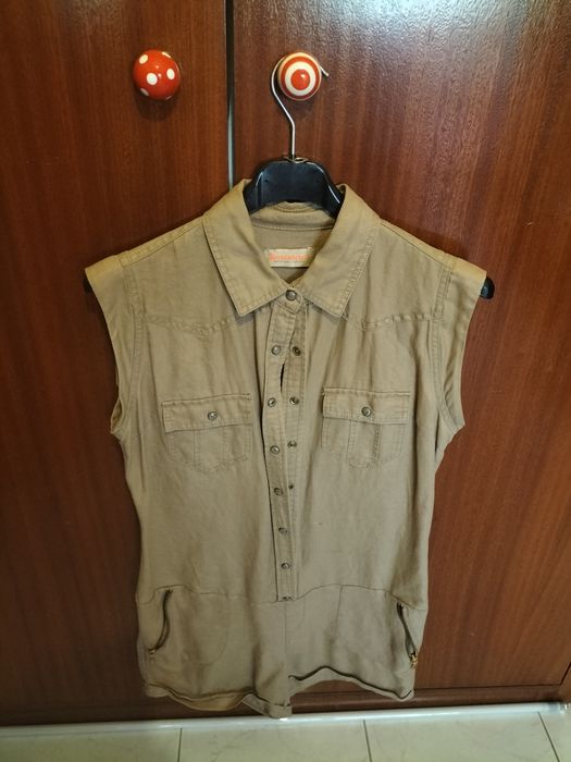 Macacão M Stradivarius em linho bege