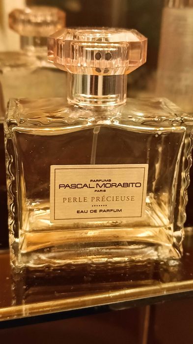 FLAKONIKI na perfumy sprzedam