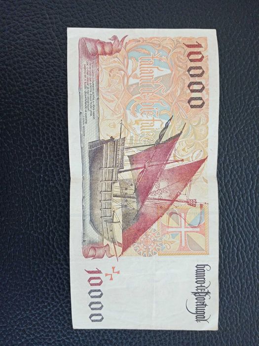Nota de 10.000 escudos