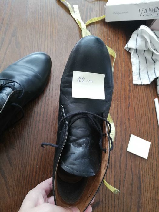 Buty skórzane 40, półbuty czarne