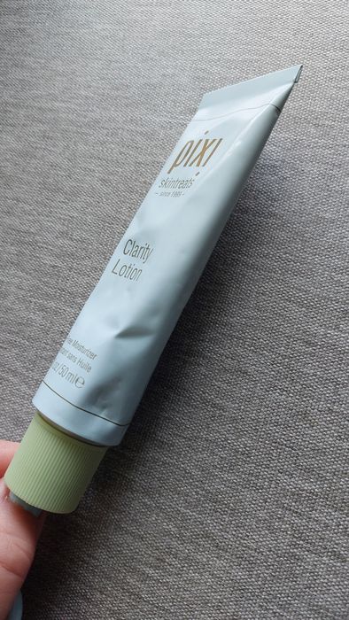 Pixi clarity lotion