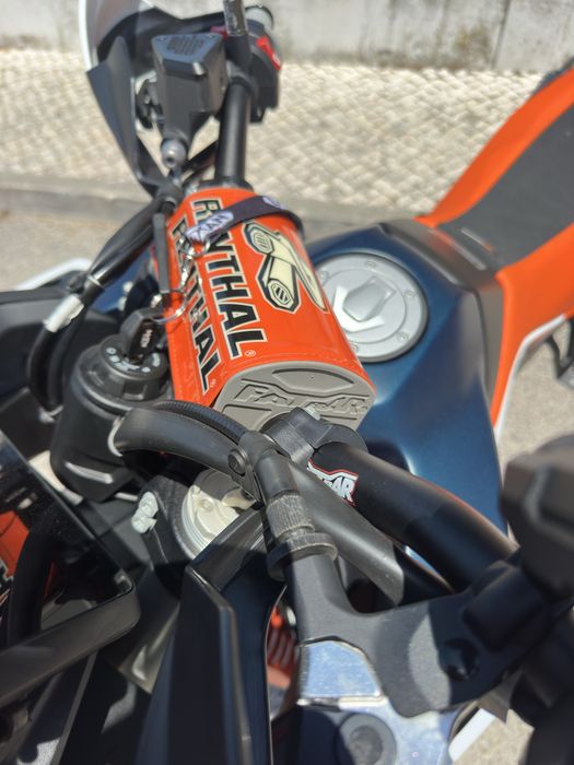 KTM Adventure R890 2025
