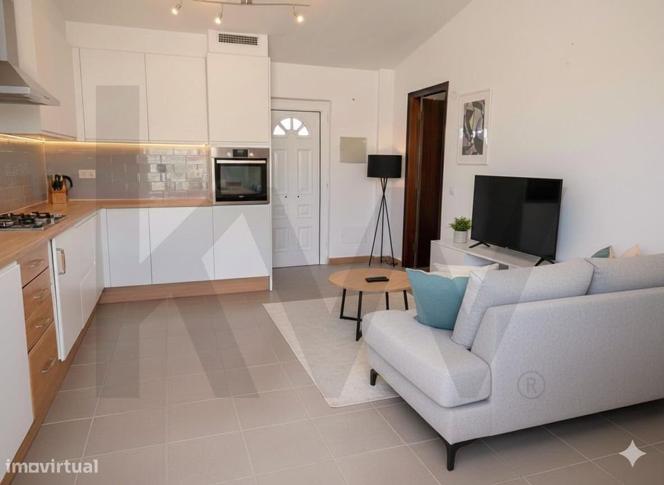 Moradia térrea 2 assoalhadas em A-do-Ruivos, Bombarral num lote de ter