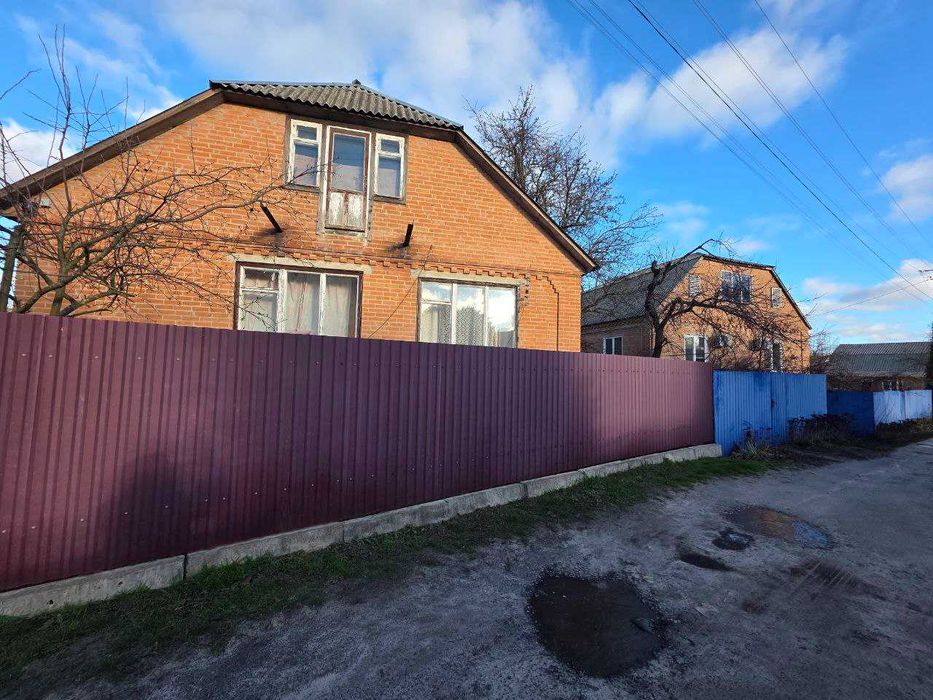 Продам окремий будинок