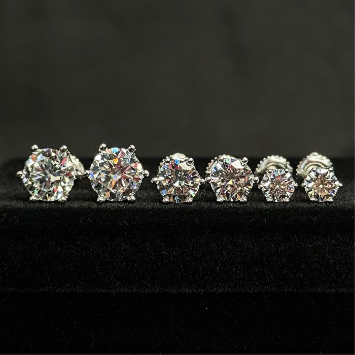 Сережки з муассанітами 1, 2 та 4 ct