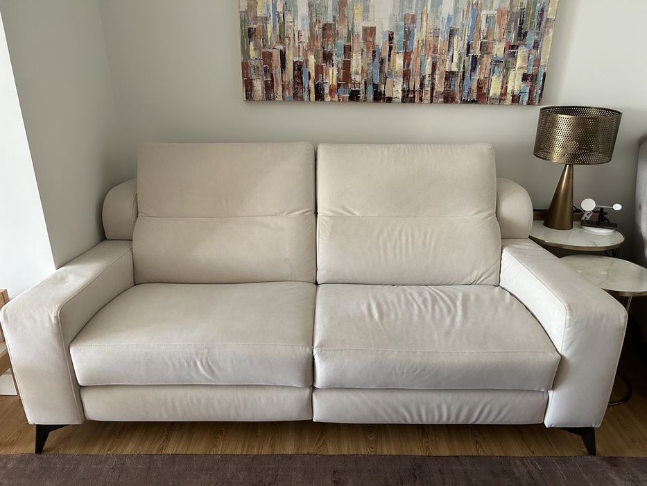 Sofá Elétrico de 2 lugares