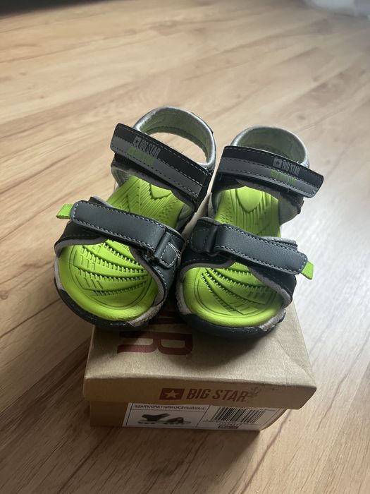 Sandały chłopięce rozmiar 24