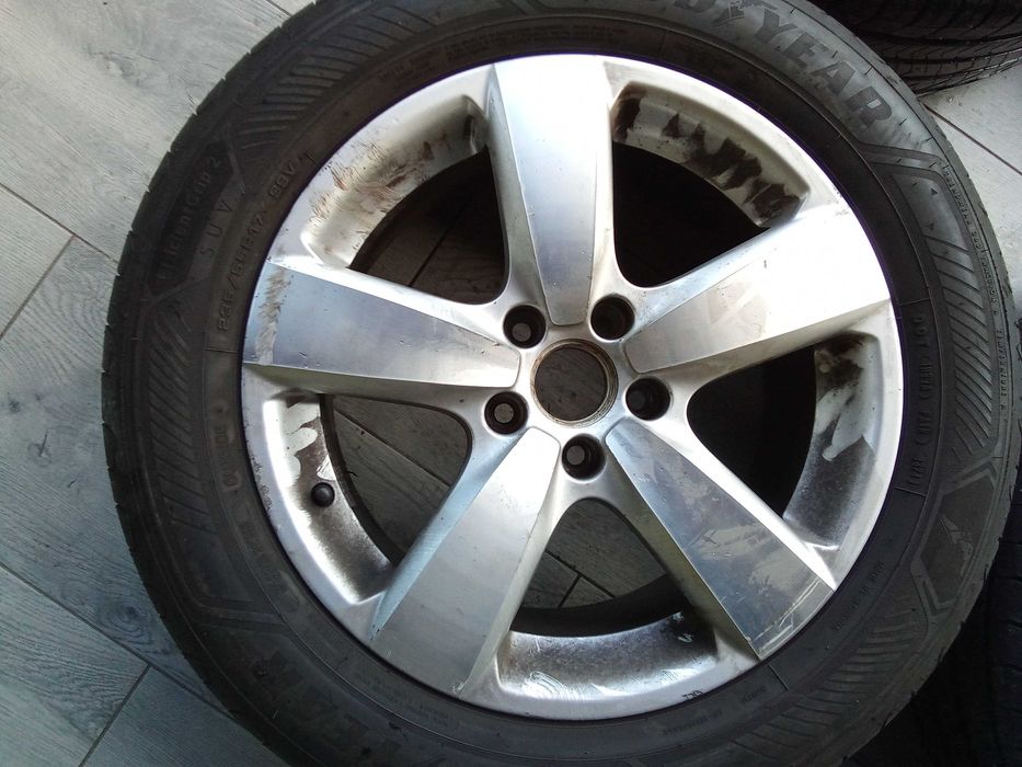Koła letnie VW 235/55 R17 Goodyear