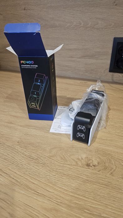 Ładowarka na 2 pady playstation 5 stacja dokująca Nowa